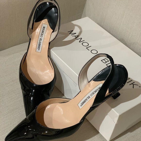 Manolo Blahnik Black Patent Slingbacks - Picture 2 of 14